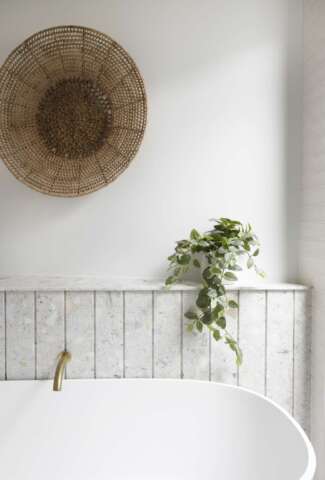 Amaroo | Design: Alexandra Buchanan Architecture | Image: Louise Roche and Villa Styling | Builtworks.com.au