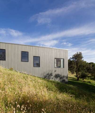 Venus Bay Beach House | Design: MRTN Architects | Image: Nic Granleese Venus Bay Beach House | Design: MRTN Architects | Image: Nic Granleese | Buitworks.com.au