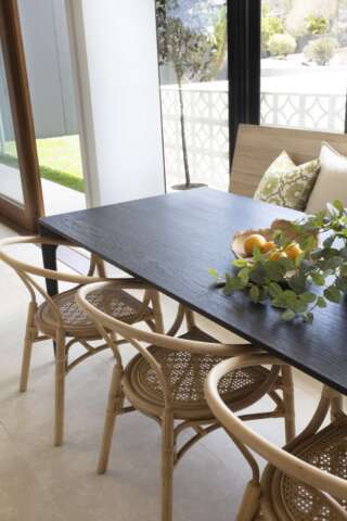 Amaroo | Design: Alexandra Buchanan Architecture | Image: Louise Roche and Villa Styling | Builtworks.com.au