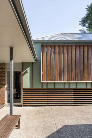 Thirroul House | Design: Lisa Breeze Architect | Image: Cathy Schusler Thirroul House | Design: Lisa Breeze Architect | Image: Cathy Schusler | Builtworks.com.au