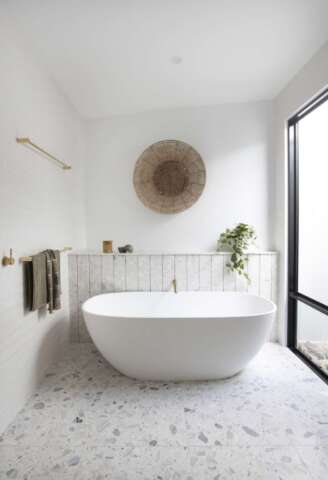 Amaroo | Design: Alexandra Buchanan Architecture | Image: Louise Roche and Villa Styling | Builtworks.com.au