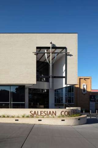 Salesian College, Student and Admin Centre | Design: Williams Ross Architects | Image: Dianna Snape | Builtworks.com.au