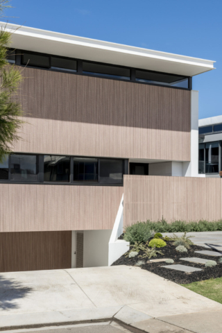 Esplanade House 2 | Design: Lachlan Shepherd Architects | Image: Nic Stephens | Builtworks.com.au