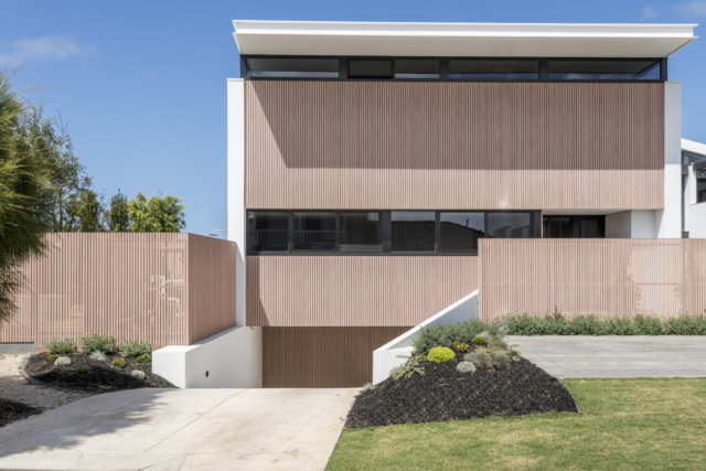 Esplanade House 2 | Design: Lachlan Shepherd Architects | Image: Nic Stephens | Builtworks.com.au
