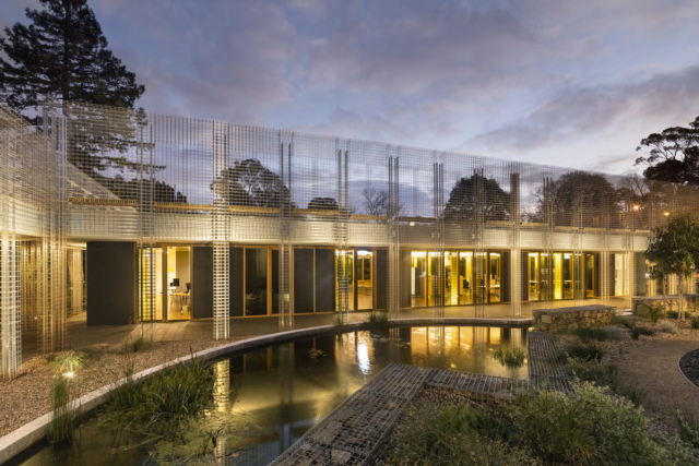 Wade Institute of Entrepreneurship | Design: Lovell Chen | Image: John Gollings | Builtworks.com.au
