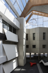 School of Life and Environmental Sciences, Deakin University | Design: DS Architects | Image: Michelle Williams | Builtworks.com.au