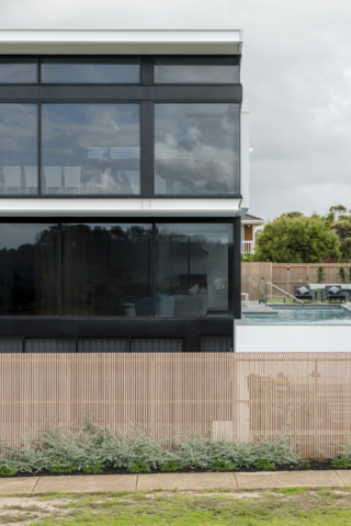 Esplanade House 2 | Design: Lachlan Shepherd Architects | Image: Nic Stephens | Builtworks.com.au