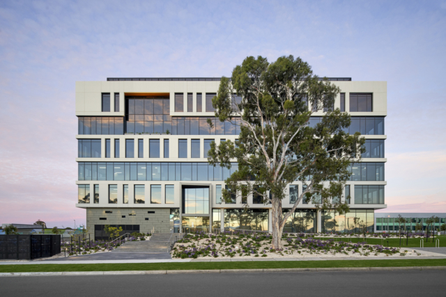 631 Springvale Road | Design: Gray Puksand | Image: Peter Clarke | Builtworks.com.au