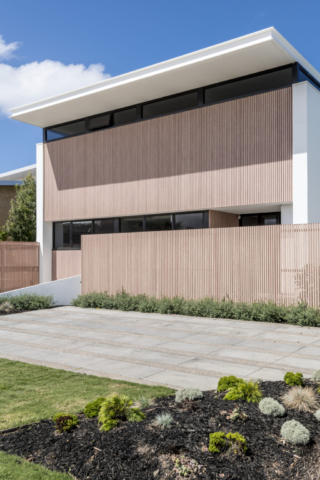 Esplanade House 2 | Design: Lachlan Shepherd Architects | Image: Nic Stephens | Builtworks.com.au
