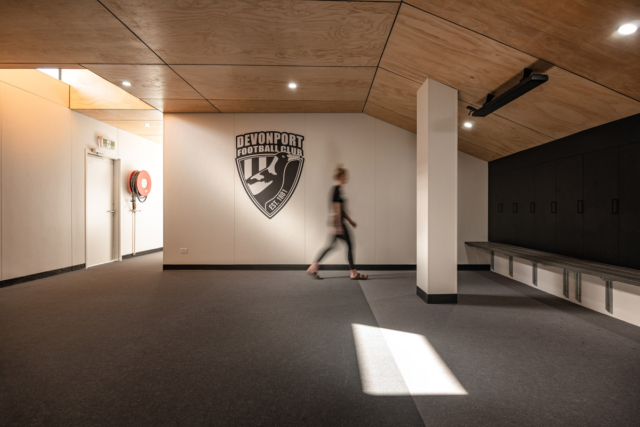 The Change Rooms | Design: Starbox Architecture | Image: Native Design Workshop | Builtworks.com.au