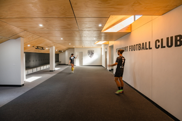 The Change Rooms | Design: Starbox Architecture | Image: Native Design Workshop | Builtworks.com.au