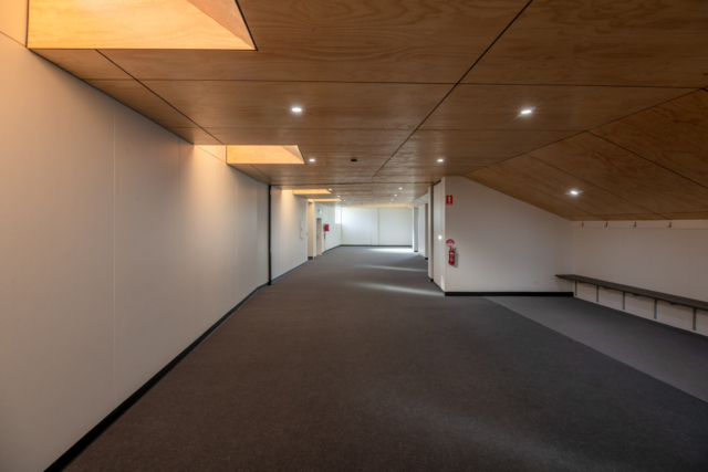 The Change Rooms | Design: Starbox Architecture | Image: Native Design Workshop | Builtworks.com.au