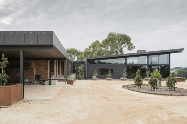 Moores House 2 | Design: Lachlan Shepherd Architects | Image: Nic Stephens Moores House 2 | Design: Lachlan Shepherd Architects | Image: Nic Stephens | Builtworks.com.au