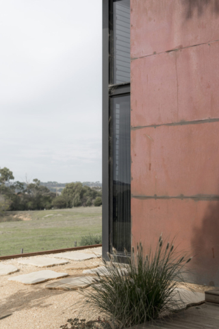 Moores House 2 | Design: Lachlan Shepherd Architects | Image: Nic Stephens Moores House 2 | Design: Lachlan Shepherd Architects | Image: Nic Stephens | Builtworks.com.au