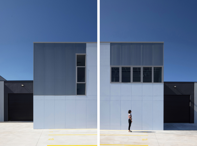 Big Blue | Design: Fuse Architecture | Image: Sara Vita | Builtworks.com.au