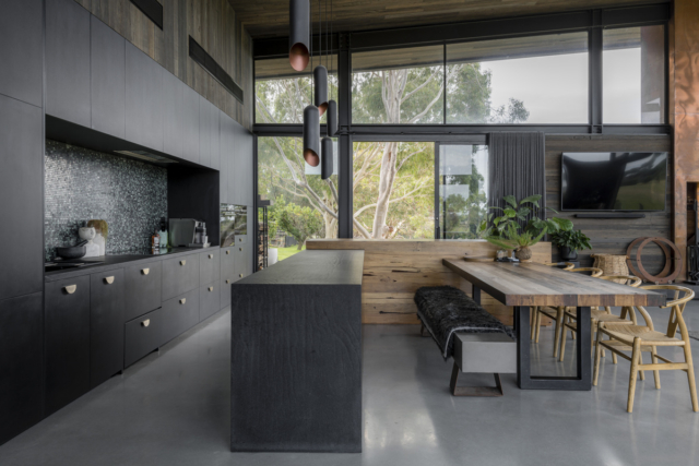 Moores House 2 | Design: Lachlan Shepherd Architects | Image: Nic Stephens Moores House 2 | Design: Lachlan Shepherd Architects | Image: Nic Stephens | Builtworks.com.au