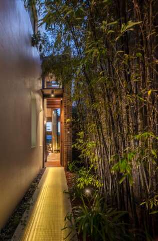 ZZ Top House | Design: CplusC Architectural Workshop | Image: Murray Fredericks | Michael Lassman ZZ Top House | Design: CplusC Architectural Workshop | Image: Murray Fredericks | Michael Lassman | Builtworks.com.au