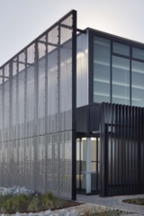 AGT Southern Crop Breeding Centre | Design: Ashley Halliday Architects | Image: Sam Noonan | Builtworks.com.au