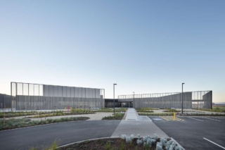 AGT Southern Crop Breeding Centre | Design: Ashley Halliday Architects | Image: Sam Noonan | Builtworks.com.au