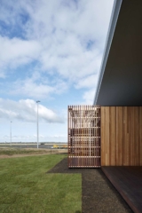 Kangaroo Island Air Terminal | Design: Ashley Halliday Architects | Image: Sam Noonan | Builtworks.com.au