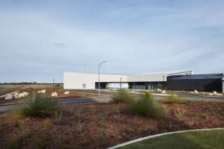 Kangaroo Island Air Terminal | Design: Ashley Halliday Architects | Image: Sam Noonan | Builtworks.com.au