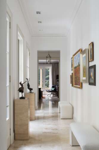 Transcontinental Residence 