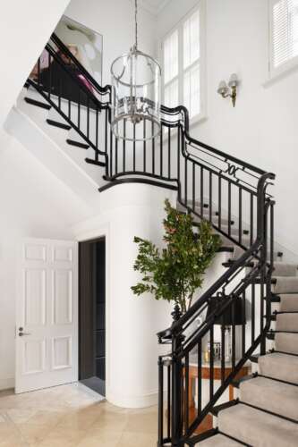 Transcontinental Residence 