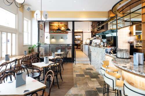 Alala’s at The Oaks 