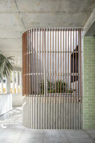 Foamcrest Apartments