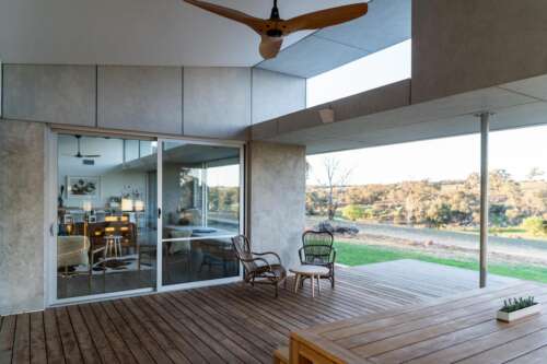 Wombat House | Design: Richard Cole Architecture | Image: Rachel Lenehan Photography | Builtworks.com.au